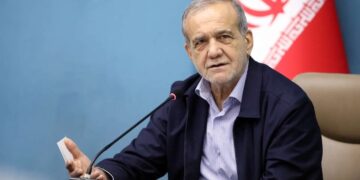 پزشکیان: تمامی دستگاه‌ها نسبت به رفع ناترازی‌ها و افزایش تولید انرژی دغدغه‌مند باشند