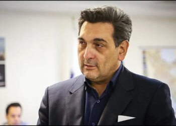 پیروز حناچی: خدا از سر تقصیرات احمدی نژاد بگذرد/ کرباسچی و قالیباف مدیران توانمندی بودند اما.../ ایستگاه مترو تعطیل شد و به جایش مرکز تجاری ساختند