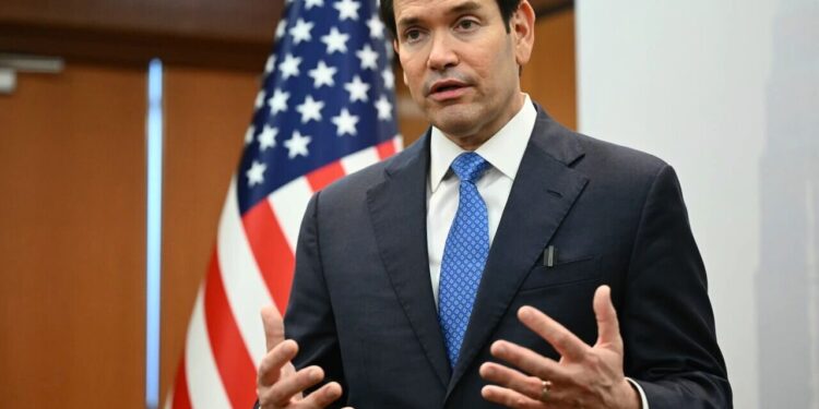 گفتگوی وزرای خارجه آمریکا و فرانسه درباره اعتراضات ایران