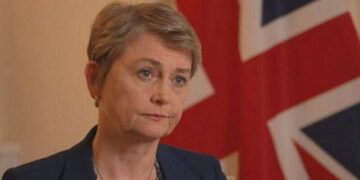 خط و نشان لندن برای مسکو: روسیه اراده ما را دستکم گرفت/ کی‌یف خط مقدم امنیت اروپابه گزار