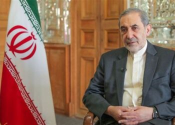 توییت ولایتی در مخالفت با مذاکره/ هسته مقاومت نشان داد نتیجه مقابله با زیاده‌خواهی‌های متجاوزین، پیروزی است