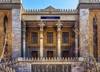 تهران: ادعاهای ابوظبی ناصواب است / ایران صرفا برای دفع شرارت آمریکا اقدام‌های دفاعی انجام داده‌است