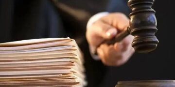 رسیدگی به پرونده کلاهبرداری یک شرکت مهاجرتی با حدود ۳۰۰ شاکی در دادسرای تهران/ شناسایی و توقیف ۲ همت از اموال متهمان