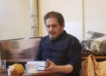 خاطرات هاشمی: محسن حکیم گفت سیدحسین خمینی با یکی از روحانیون ضدایرانی و دوست آمریکا صمیمی است