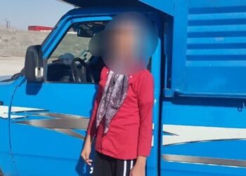 توقیف وانت نیسان با رانندگی دختر ۱۱ ساله
