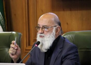 چمران: حریم تهران هنوز به نتیجه نرسیده / ظرفیت حمل‌ونقل عمومی برای روزهای ابتدایی مهر به کار گرفته می‌شود