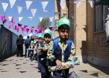 نام نویسی ۳۴ هزار نوآموز هرمزگانی در مدارس