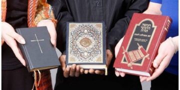 قطب‌نمای نبوت؛ سنگ بنای مشترک ادیان در آزمون حقیقت